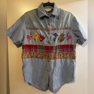 Vintage Casey & Max Floral Embroidered Denim Top size M